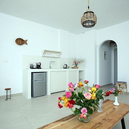 Elia Privileged Suites Andros Ανδροσ Exterior foto