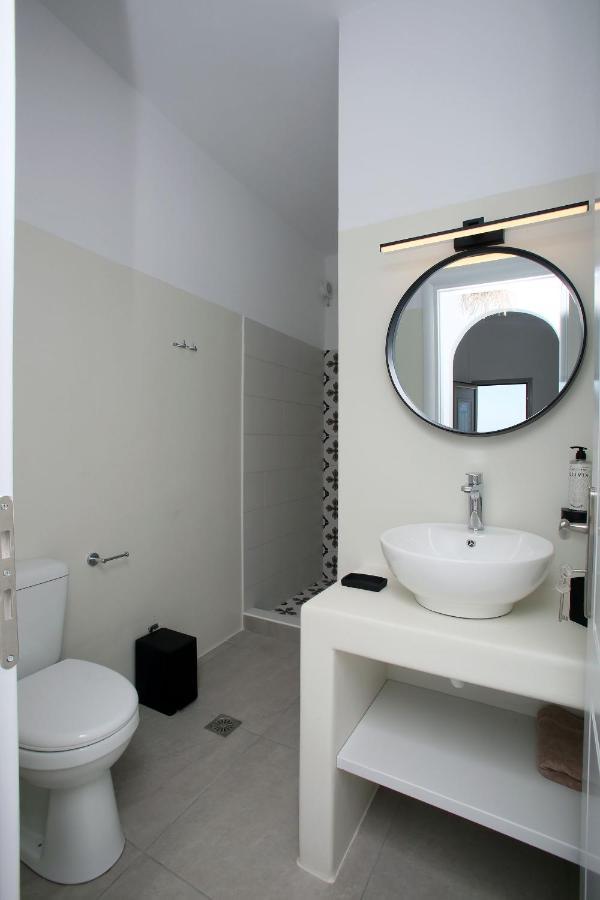 Elia Privileged Suites Andros Ανδροσ Exterior foto